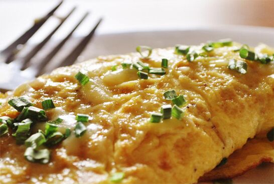 omlete svara zaudēšanai un pareizai uzturam